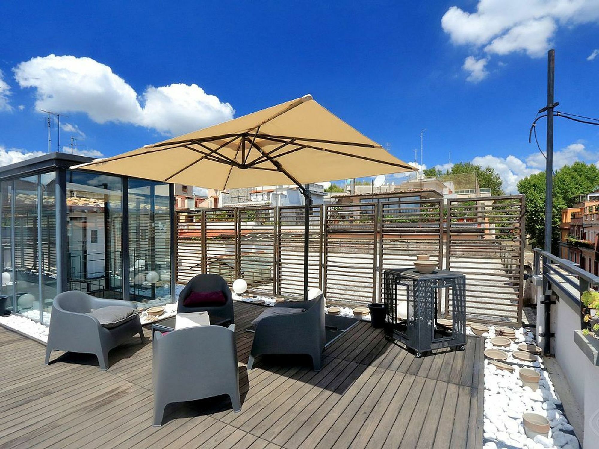 Ripa Roof Terrace Apartment